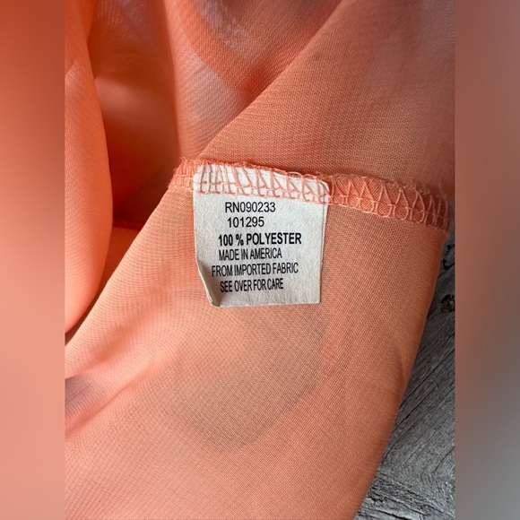 Women’s Kirra Chiffon Sheer Sleeveless Blouse Peach Color Size Small - Picture 4 of 7